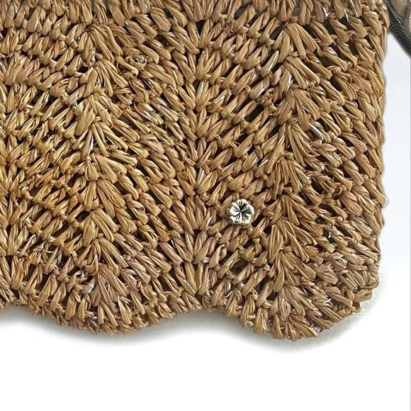 FLORABELLA - Avon Woven Raffia Clutch - Picture 2 of 9